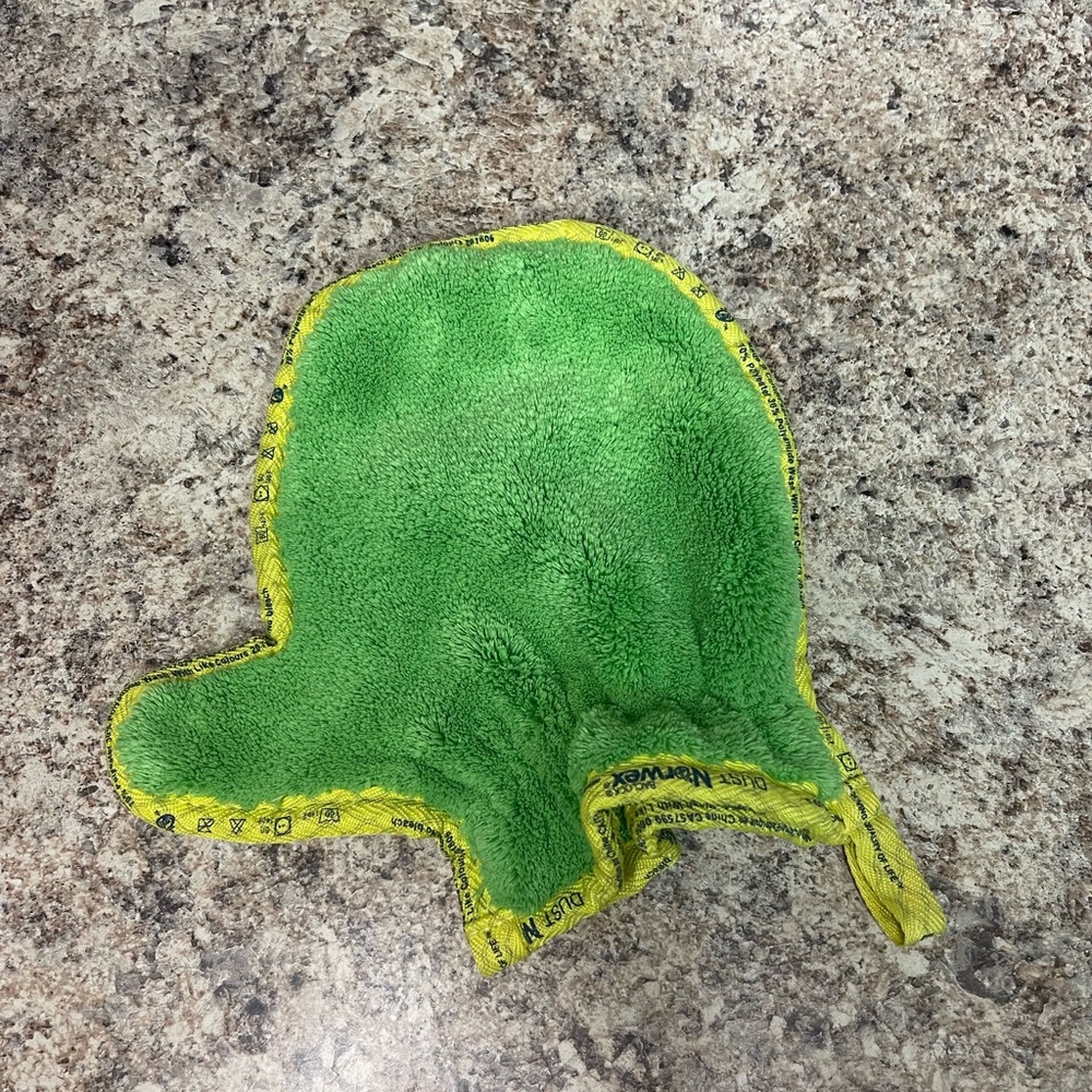 Norwex Kids Dusting Mitt